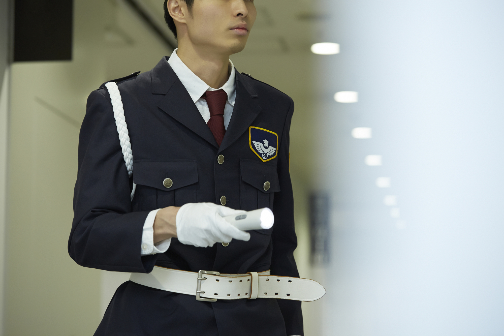 >警備